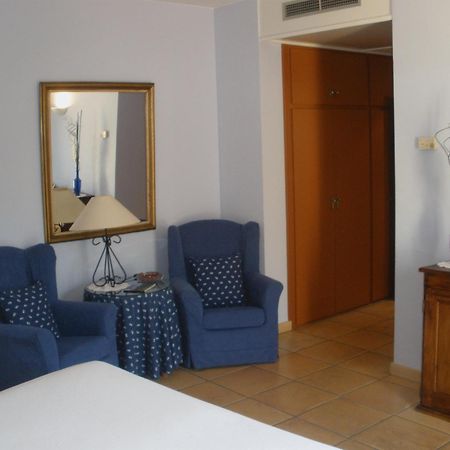 Hotel Can Ceret Sant Pere Pescador Esterno foto