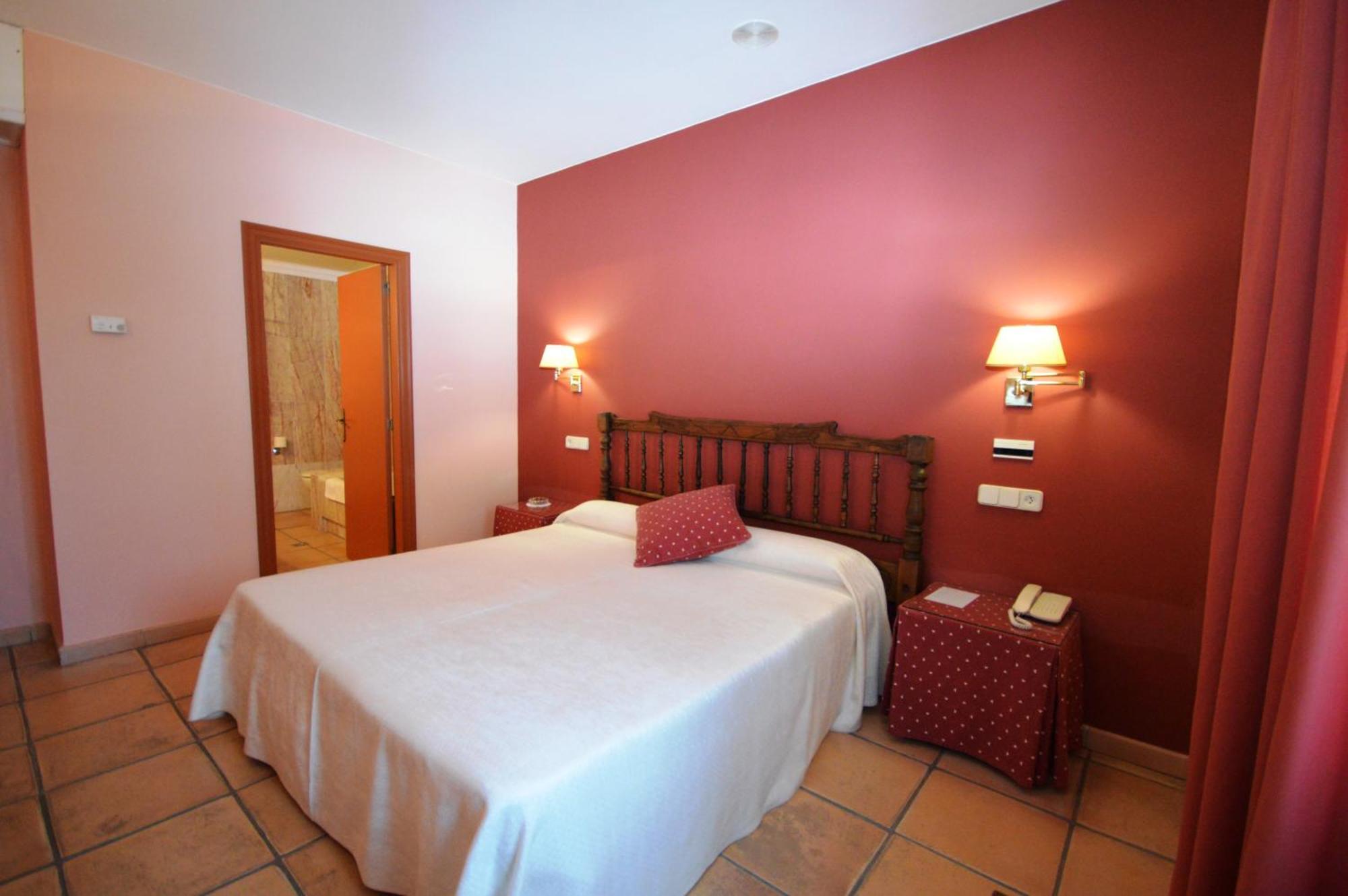 Hotel Can Ceret Sant Pere Pescador Camera foto